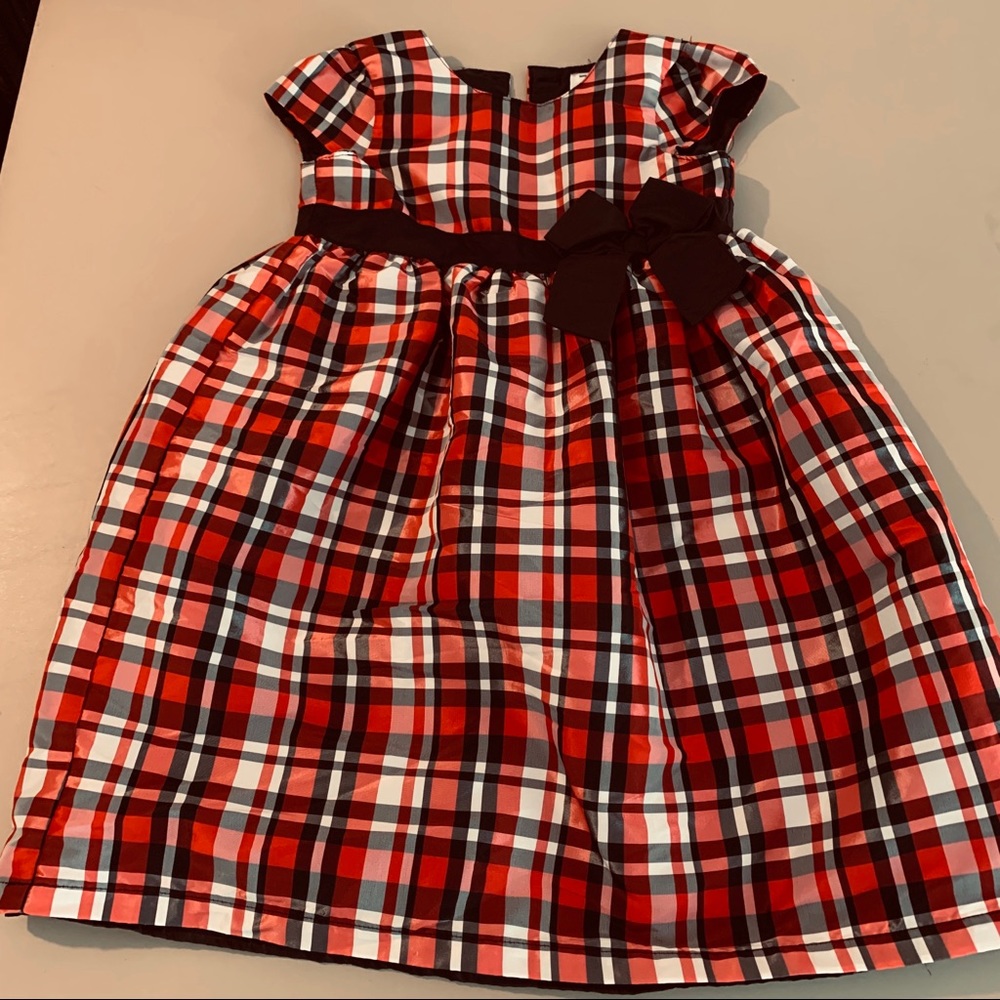 Carter’s girl’s dress